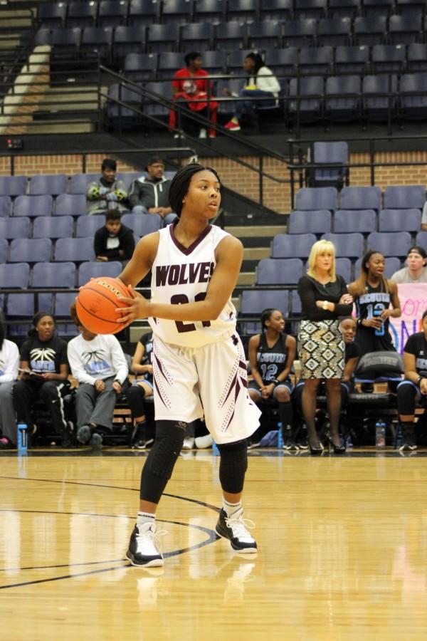 Lady+Wolves+Varsity+Basketball+Team+Advances+to+Second+Round+of+Playoffs