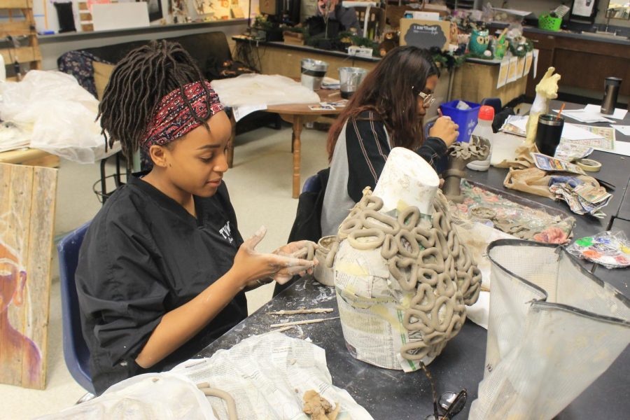 13 Art Students Advance to State Competition