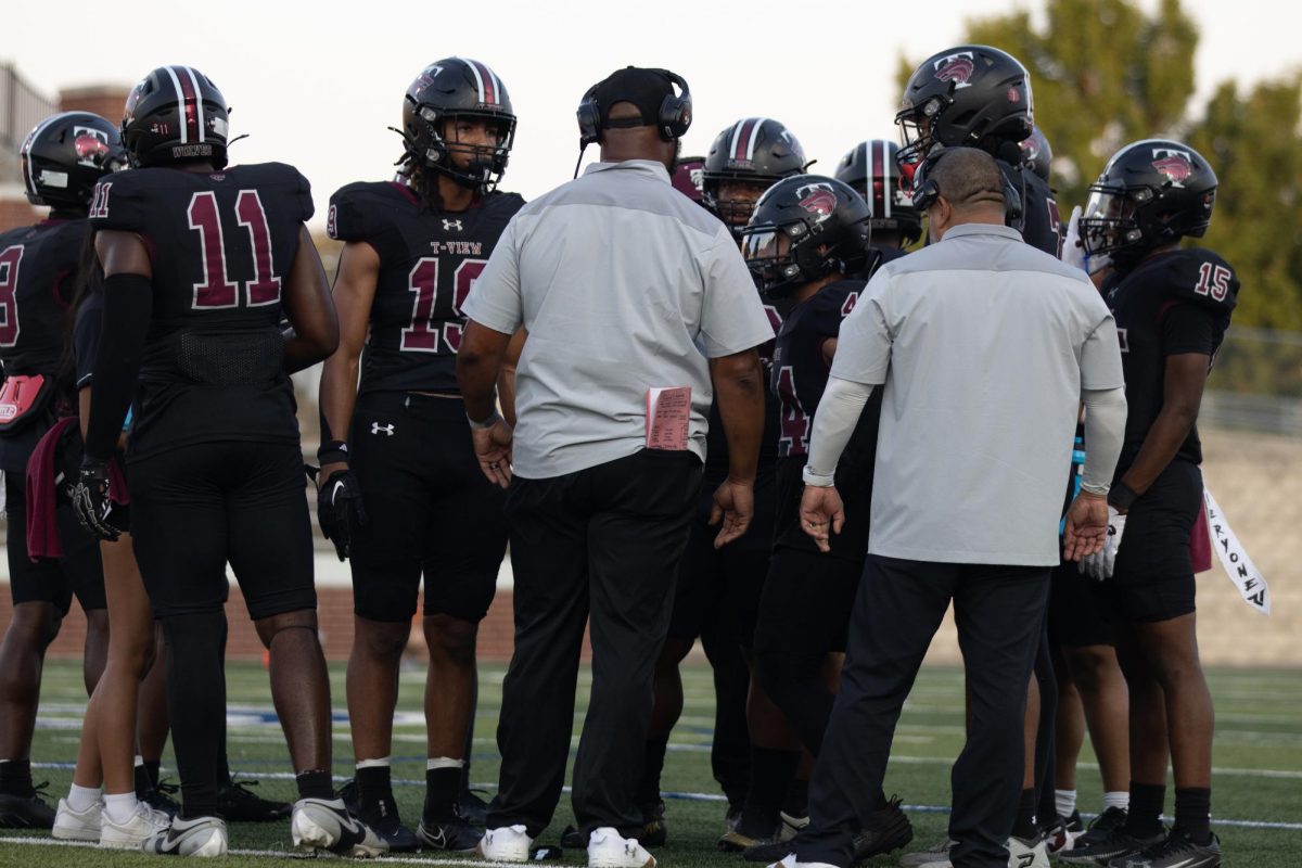 Varsity Faces Colleyville This Friday