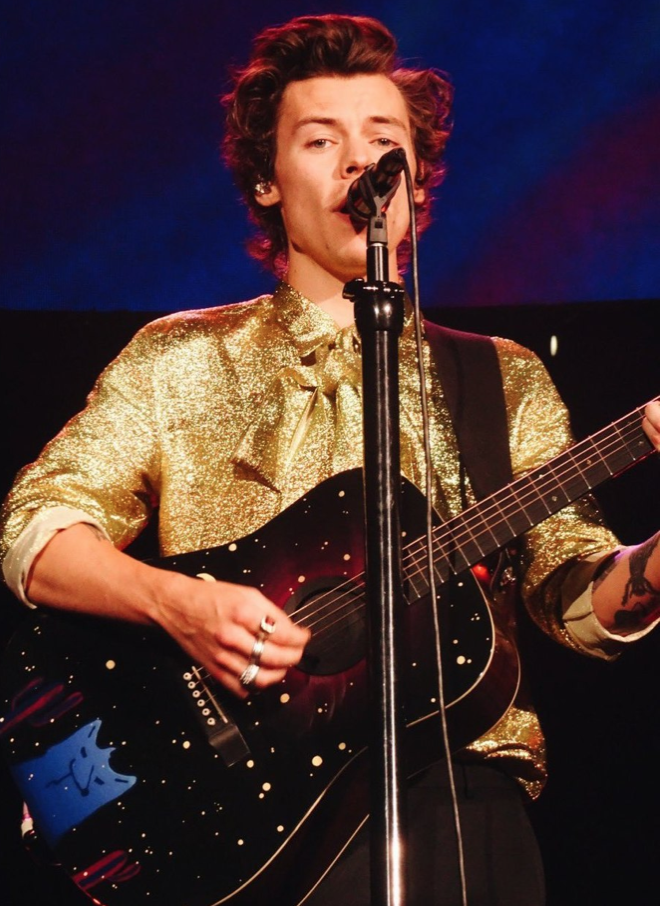 Harry Styles makes a return with fourth studio album: “Kiss All The Time. Disco Occasionally”